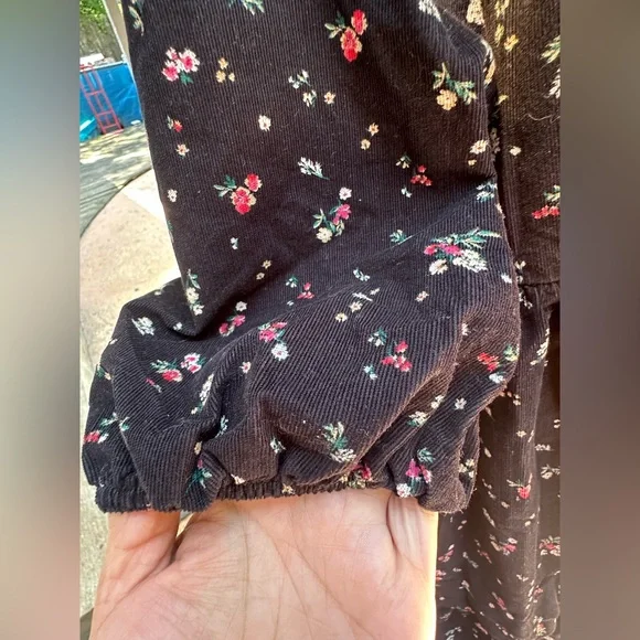 Time and Tru Black Floral Dress - Picture 2 of 8